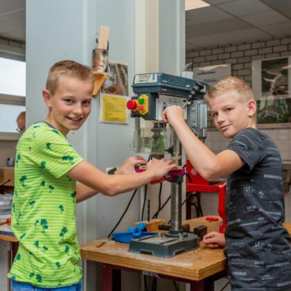 Leerlingen Bouw BWI Revius Driestar-Wartburg