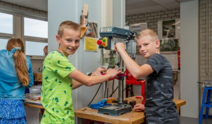 Leerlingen Bouw BWI Revius Driestar-Wartburg