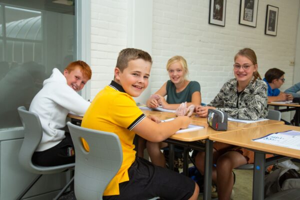 Leerlingen Beroepencollege De Swaef Driestar-Wartburg